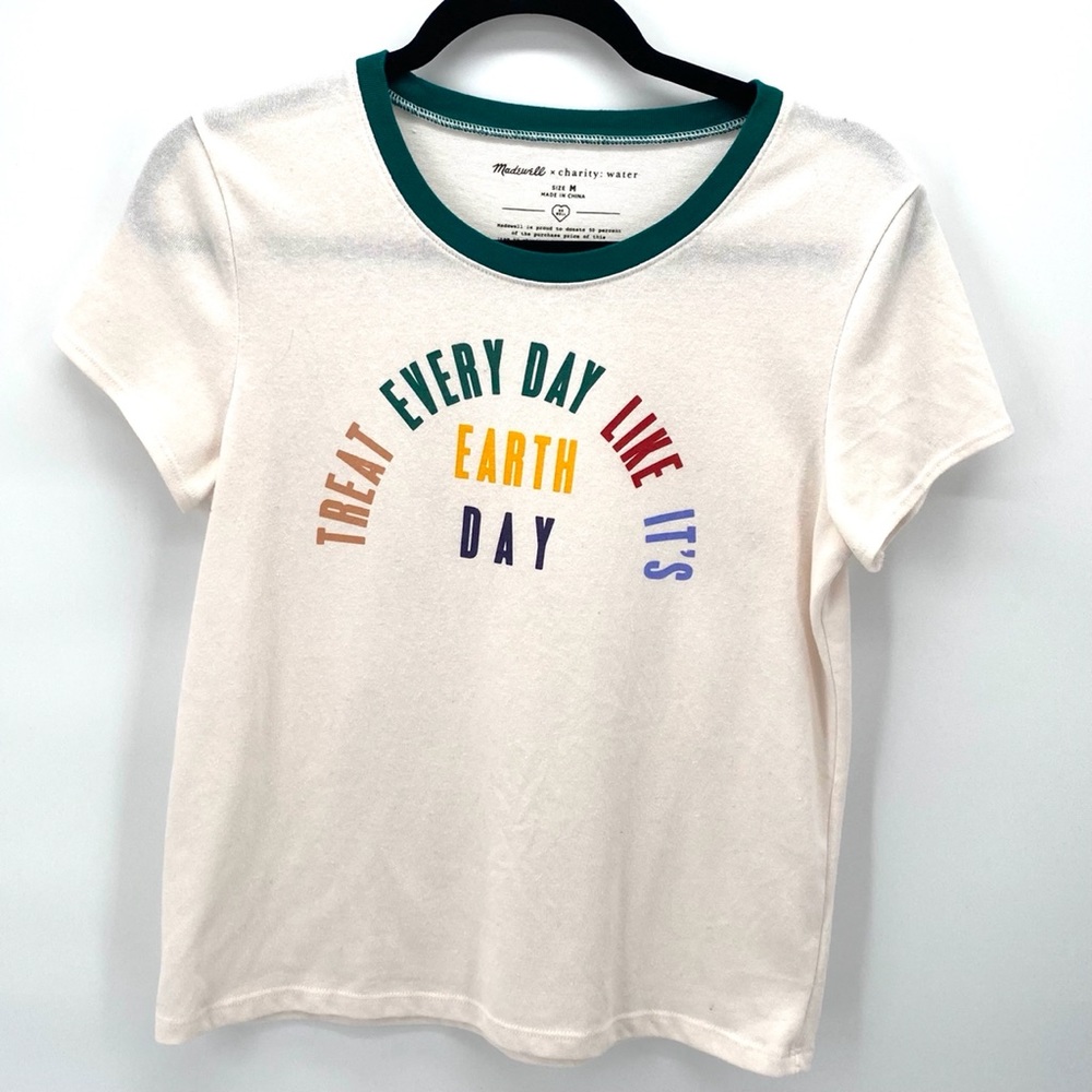Madewell x charity: water - Lo-Fi Shrunken Tee - Picture 3 of 9